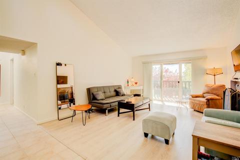 166 Kathy Ellen Dr, Vallejo, CA 94591 photo 8