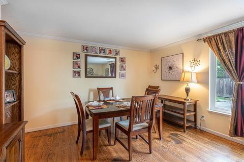 1504 Sarkesian Dr, Petaluma, CA 94954 photo 9