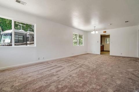 35 4th St, Windsor, CA 95492 photo 6