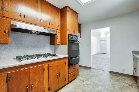 35 4th St, Windsor, CA 95492 photo 7