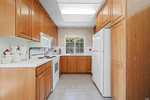 181 Molina St, Vallejo, CA 94591 photo 14