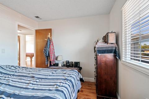 181 Molina St, Vallejo, CA 94591 photo 22