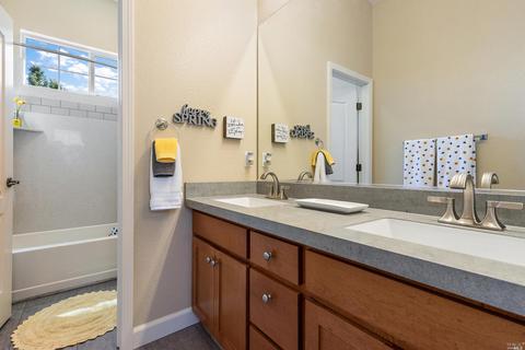 1710 Landmark Dr, Vallejo, CA 94591 photo 31