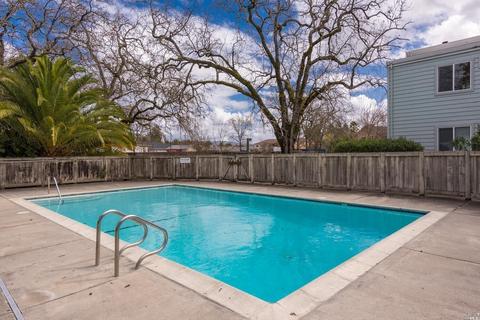 180 Courtyards E, Windsor, CA 95492 photo 12