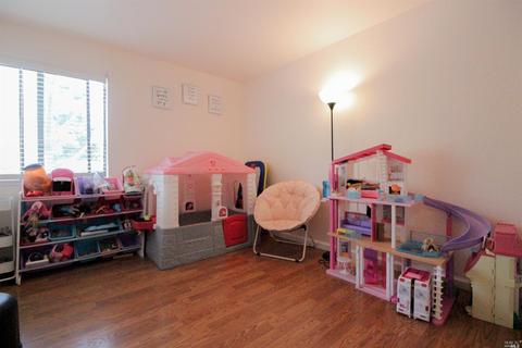 180 Courtyards E, Windsor, CA 95492 photo 4