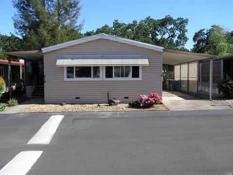 818 Joshua Dr, Windsor, CA 95492 photo 1