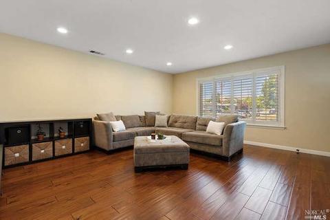 7100 York Ct, Dublin, CA 94568 photo 7