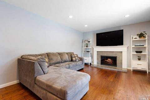 7100 York Ct, Dublin, CA 94568 photo 15