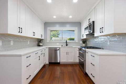 7100 York Ct, Dublin, CA 94568 photo 10
