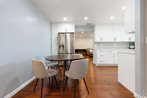 7100 York Ct, Dublin, CA 94568 photo 12