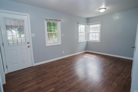 141 Webster St, Vallejo, CA 94591 photo 9