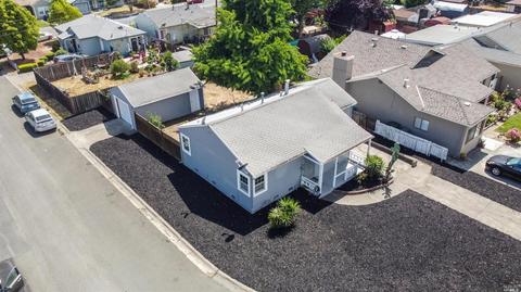 141 Webster St, Vallejo, CA 94591 photo 4