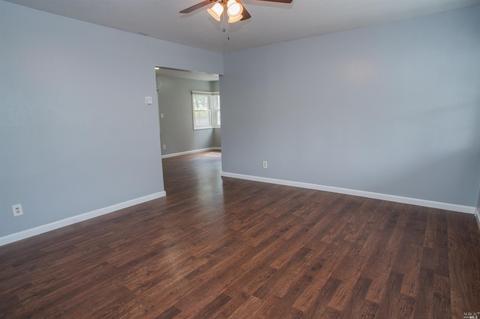 141 Webster St, Vallejo, CA 94591 photo 6