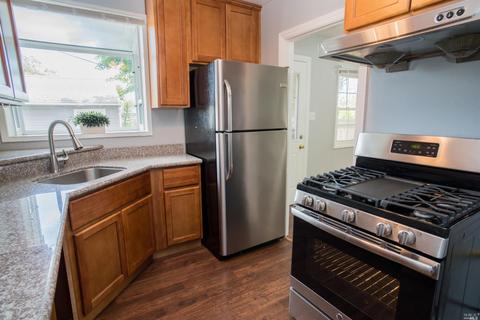 141 Webster St, Vallejo, CA 94591 photo 15