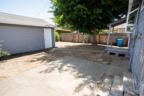 141 Webster St, Vallejo, CA 94591 photo 32