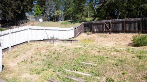 2201 Peacock Dr, Willits, CA 95490 photo 17