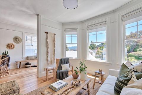 426 Locust St, Sausalito, CA 94965 photo 2