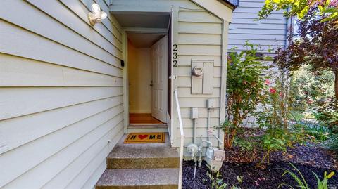 232 Courtyards E, Windsor, CA 95492 photo 2