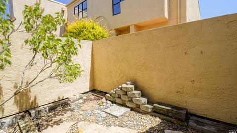 131 Nantucket Ln, Vallejo, CA 94590 photo 31