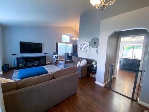 510 Britannia Dr, Vallejo, CA 94591 photo 5