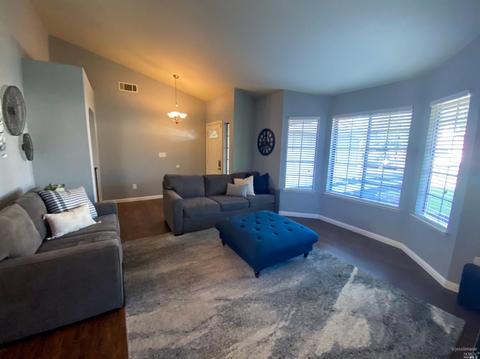 510 Britannia Dr, Vallejo, CA 94591 photo 6