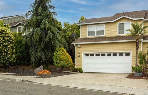 223 Clearpointe Dr, Vallejo, CA 94591 photo 1