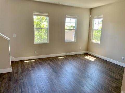 8267 Lancaster Dr, Cotati, CA 94931 photo 12