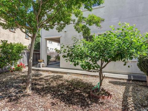 7287 Willow Creek Cir, Vallejo, CA 94591 photo 22