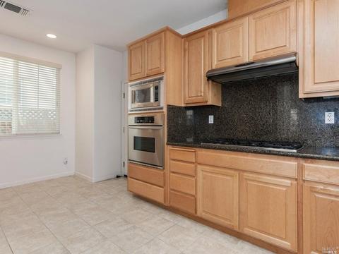 7287 Willow Creek Cir, Vallejo, CA 94591 photo 7