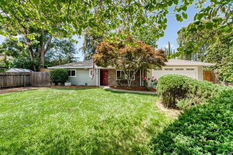433 Minahen St, Napa, CA 94559 photo 2