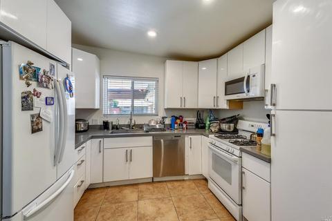 243 Cascade Drive Dr, Vacaville, CA 95687 photo 9