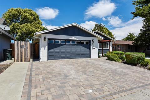243 Cascade Drive Dr, Vacaville, CA 95687 photo 4