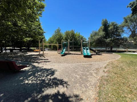130 Valencia Way, Windsor, CA 95492 photo 41