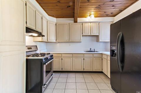 870 Palou St, Vallejo, CA 94591 photo 12