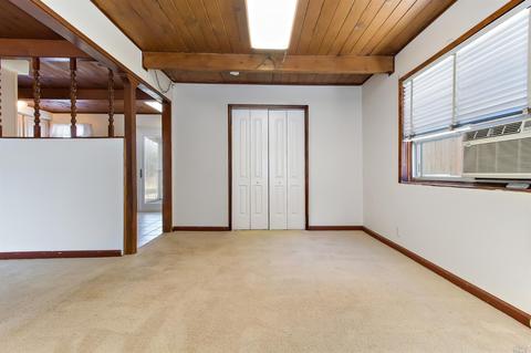870 Palou St, Vallejo, CA 94591 photo 9