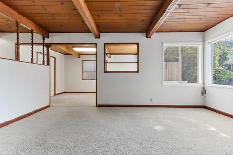 870 Palou St, Vallejo, CA 94591 photo 4
