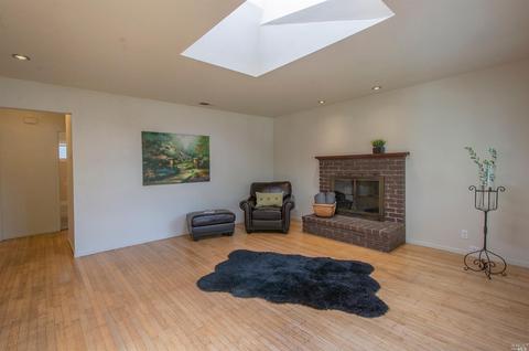 112 E Agua Caliente Rd, Sonoma, CA 95476 photo 4