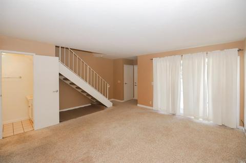 62 Villa Cir, Fairfield, CA 94533 photo 6
