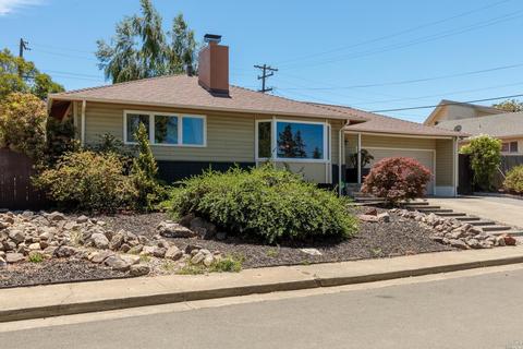 178 Toyon Dr, Vallejo, CA 94589 photo 1