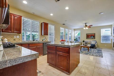 315 Winemaker Way, Windsor, CA 95492 photo 14