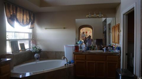 7112 Majestic Ct, Vallejo, CA 94591 photo 16