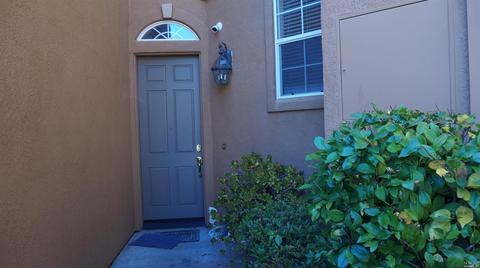 7112 Majestic Ct, Vallejo, CA 94591 photo 3