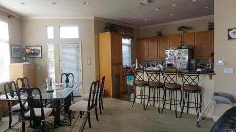 7112 Majestic Ct, Vallejo, CA 94591 photo 9
