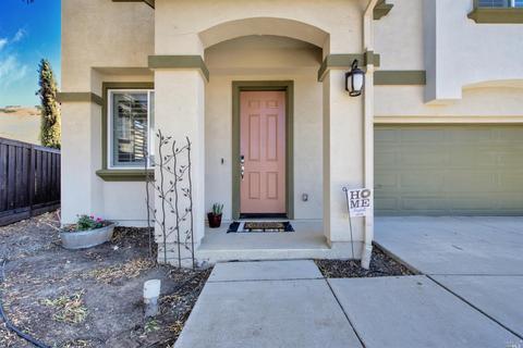 2165 Lariat Dr, Fairfield, CA 94534 photo 4