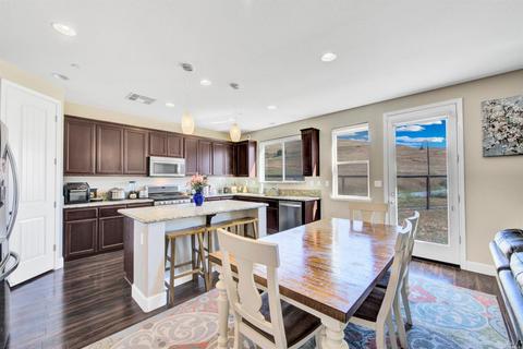 2165 Lariat Dr, Fairfield, CA 94534 photo 11