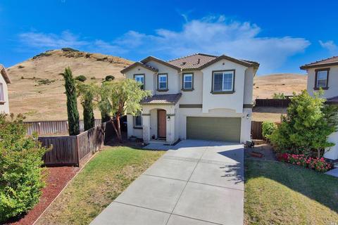 2165 Lariat Dr, Fairfield, CA 94534 photo 2