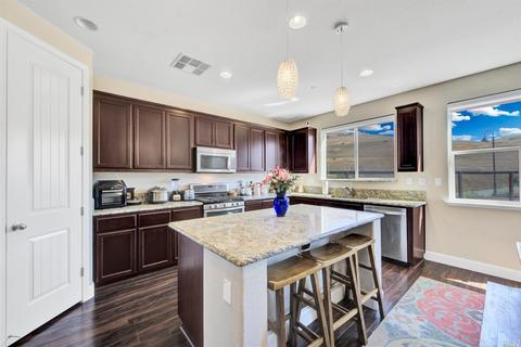 2165 Lariat Dr, Fairfield, CA 94534 photo 12