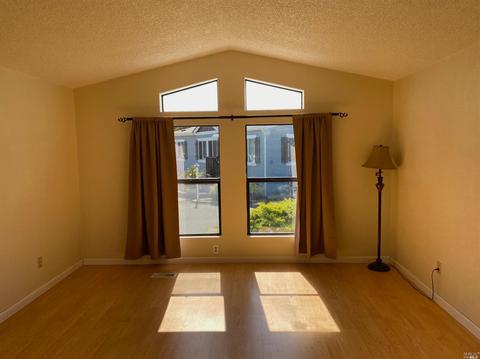 18 Hillview Dr, Cotati, CA 94931 photo 11