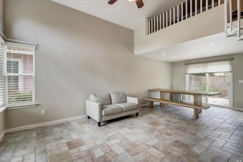 2744 Cascade Cir, Fairfield, CA 94533 photo 6