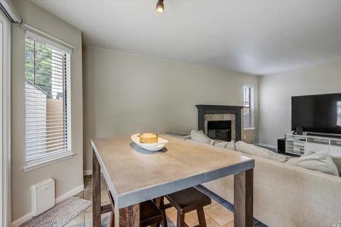 2744 Cascade Cir, Fairfield, CA 94533 photo 17
